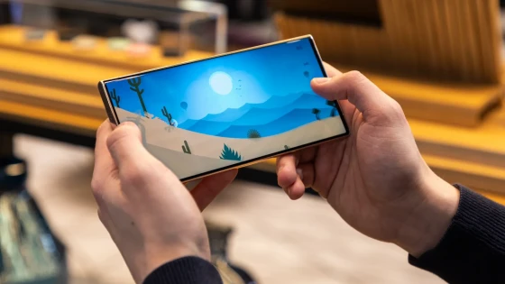 Smartphones are now the main device for viewing digital content