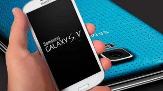 Comparison between the Samsung Galaxy S5 and the S4. Is the S5 worth buying?