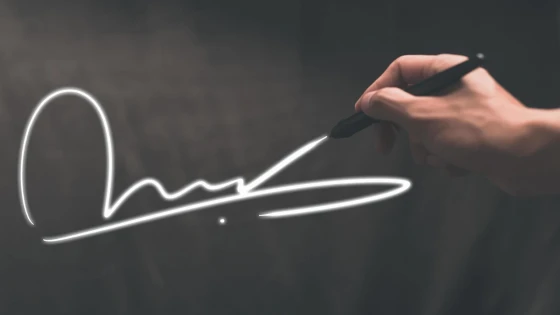 An app allows you to digitally sign documents from a smartphone