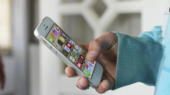 Apple and the presentation of the new iPhone 5 on September 12, 2012